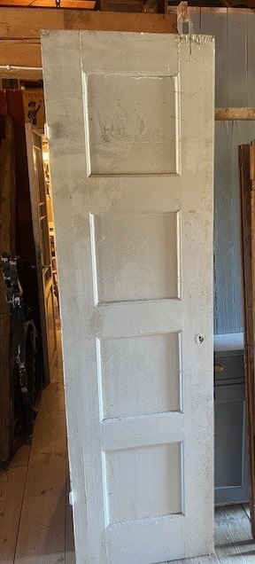 Dörr 60 x 210 cm, finns i Överjärva