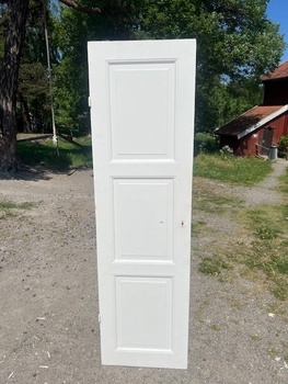 Enkeldörr 60 x 210 cm, finns på Överjärva