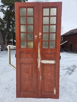 Pardörr med glas, 108x233, finns på Överjärva